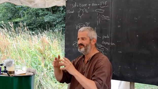 HERVE COVES, Ingénieur agricole, présente le BIG BANG, avec une emphase sur la formation des sols